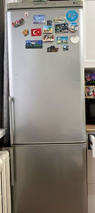 Продам холодильник