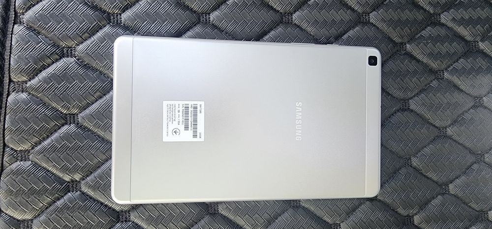 Продаётся планшет Samsung SM- T295. Состояние отличное. 1, 5 млн