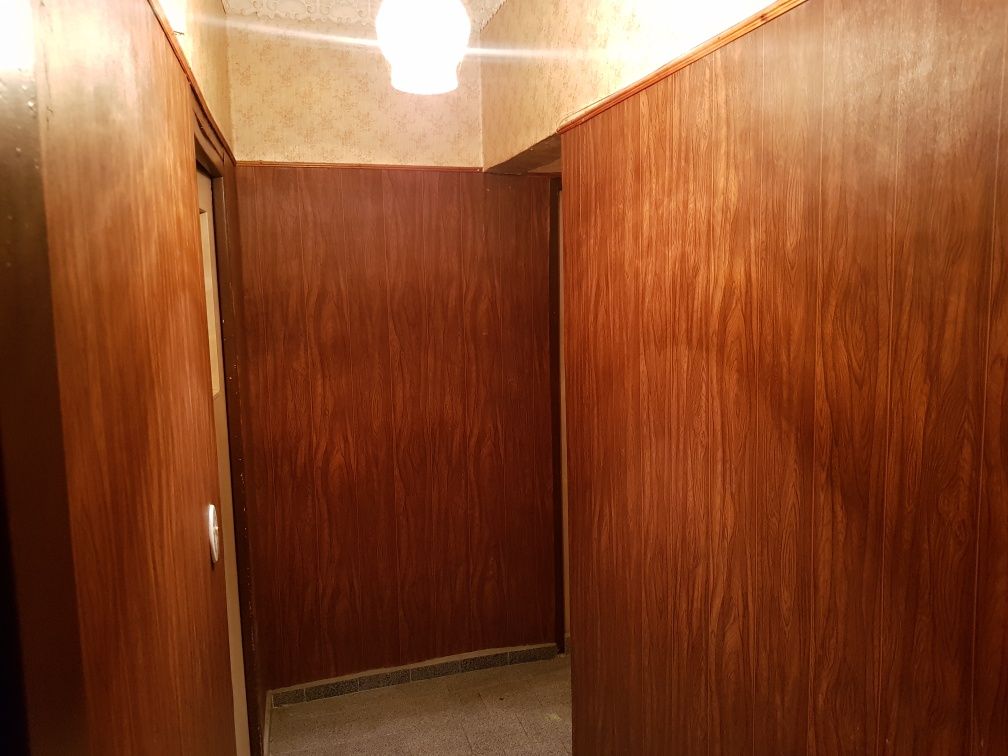 Продава се Двустаен апартамент в Разград, Орел - 72 кв.м за 921 €/кв.м - Снимка #8
