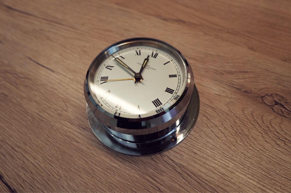 Ceas Wempe bord maritim Chronometerwerke Hamburg Alama 8 zile