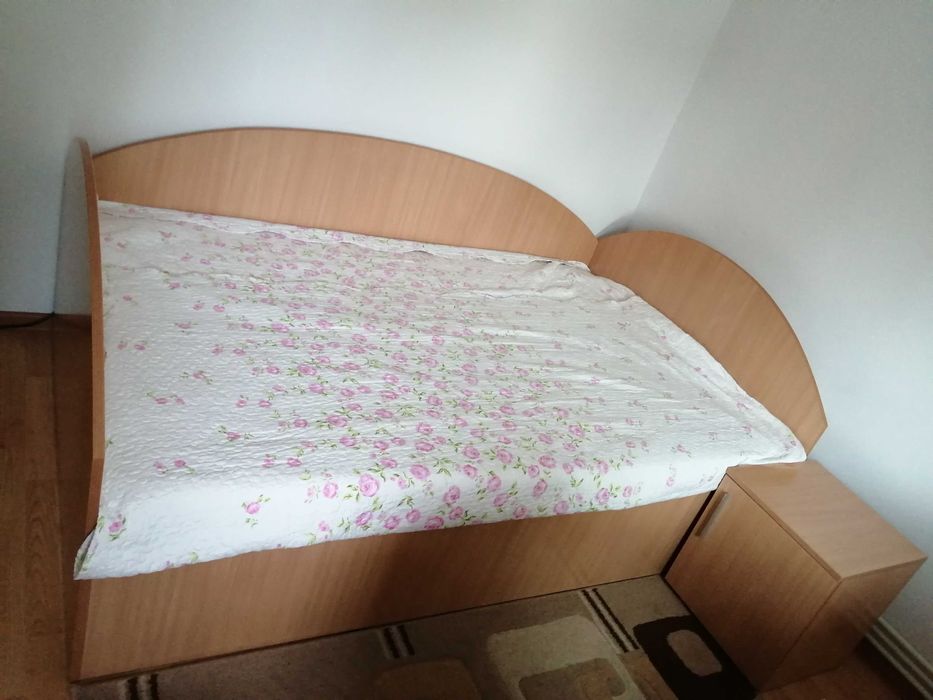 Vand mobila dormitor