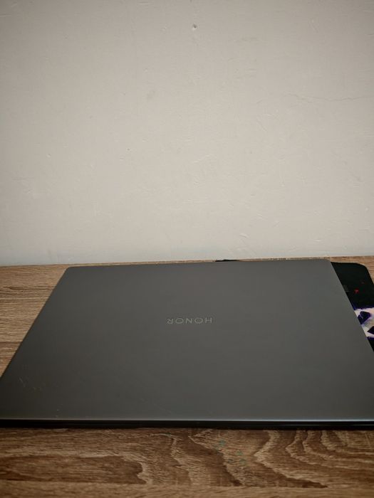 Ноутбук сатылады немесе обмен