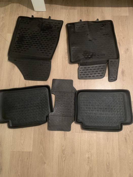 Продам оригинальные полики kia