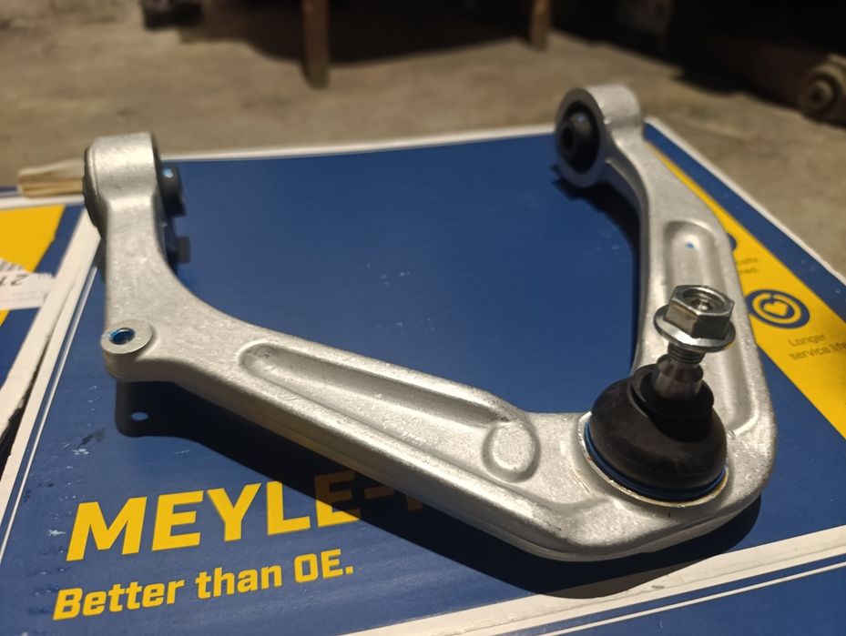 Горни носачи за Алфа 159