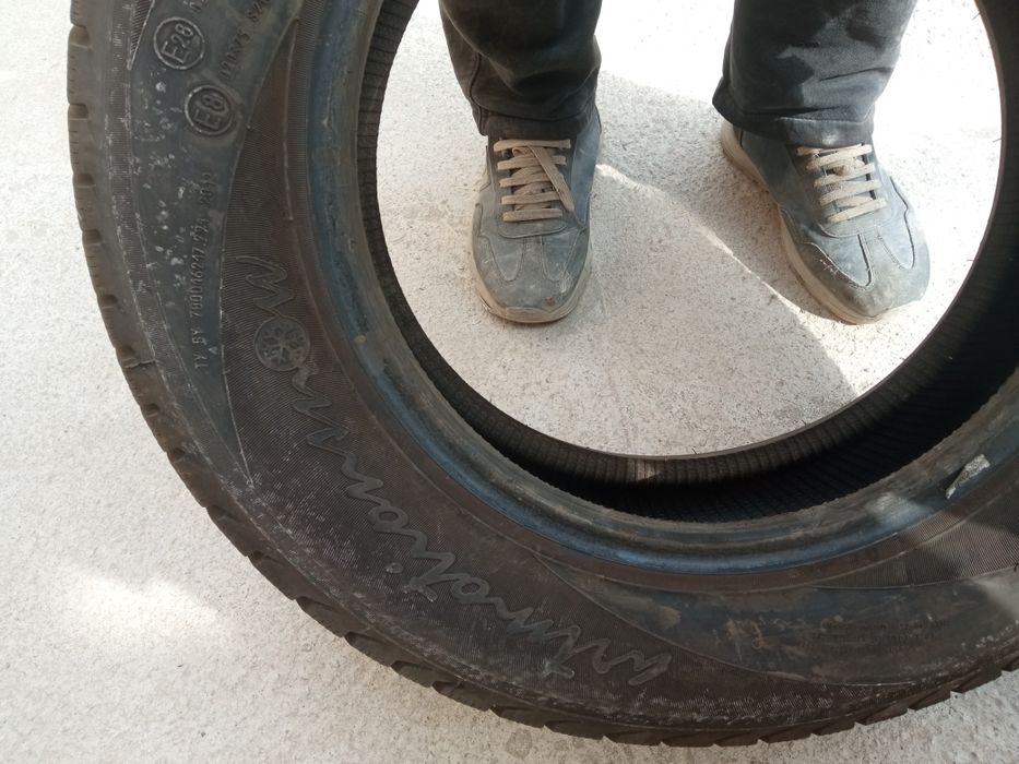 Продаются балоны на Волгу зимние в отличном состоянии