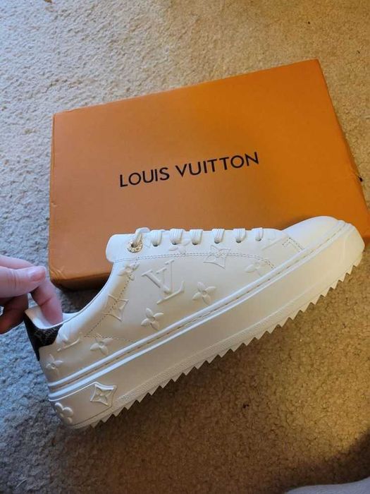 Обувки сникърси луксозни LV