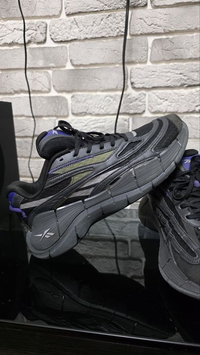 Оригинальные кроссы Reebok