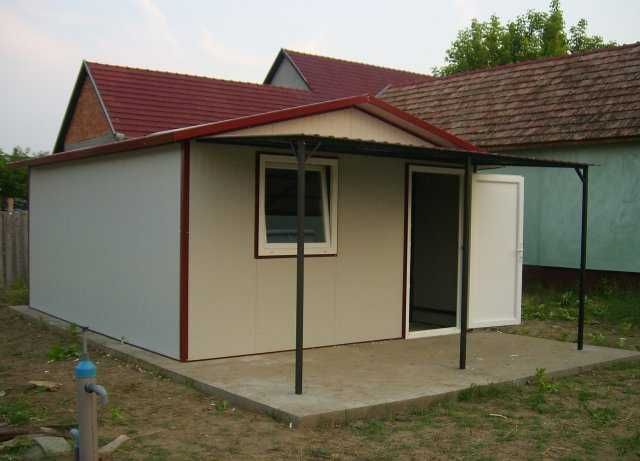 Casa, garaje auto pe structura metalica si panou sandwich termoizolant