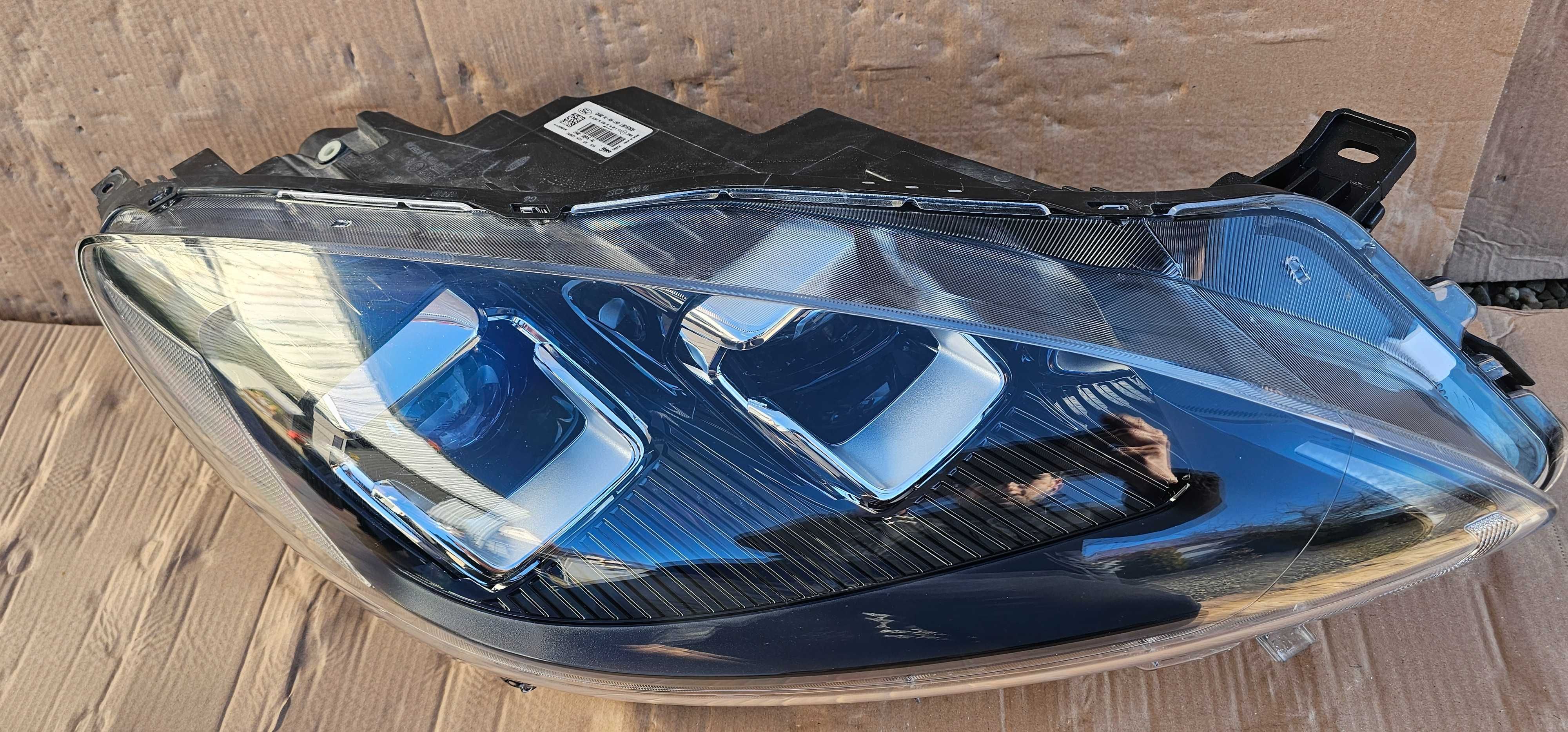 Far dreapta Led Ford Kuga 3 2020 / 2021 / 2022 2023