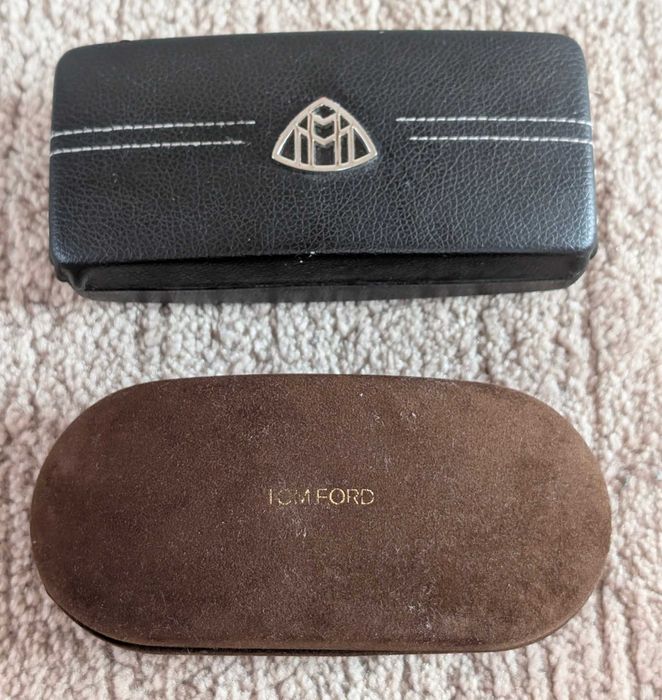 Vand ochelari de soare Maybach si Tom Ford , 200 lei