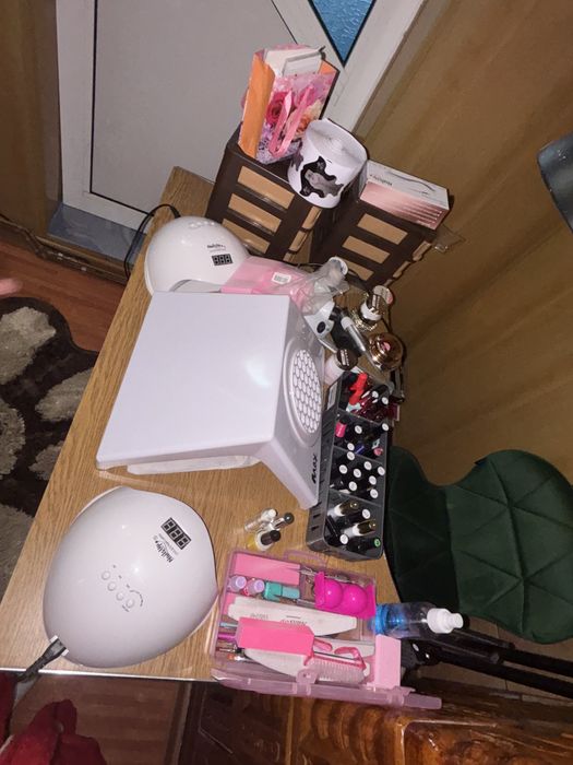 Vand tot ce se vede in imagini