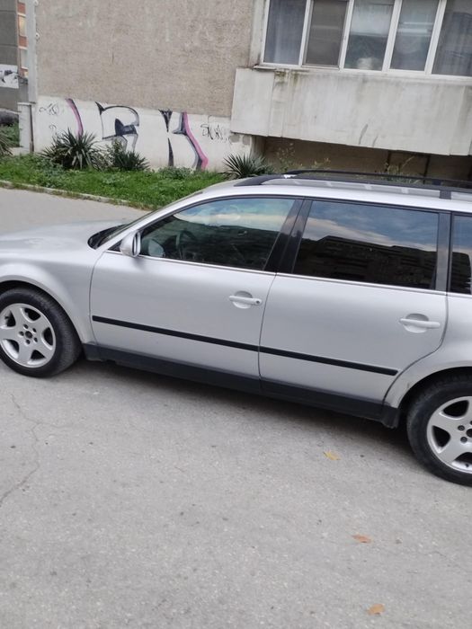 Продавам VW Pasat b52005год.1.9тди 131коня
Цена 3500лв
За повече инфо