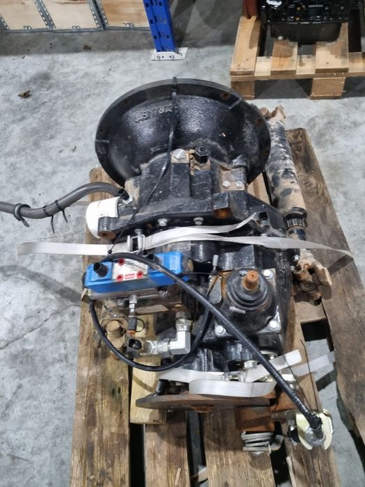 Cutie viteze jcb Dumper