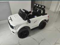 Mașina electrica pentru copii jeep nou cu telecomanda și baterie mare