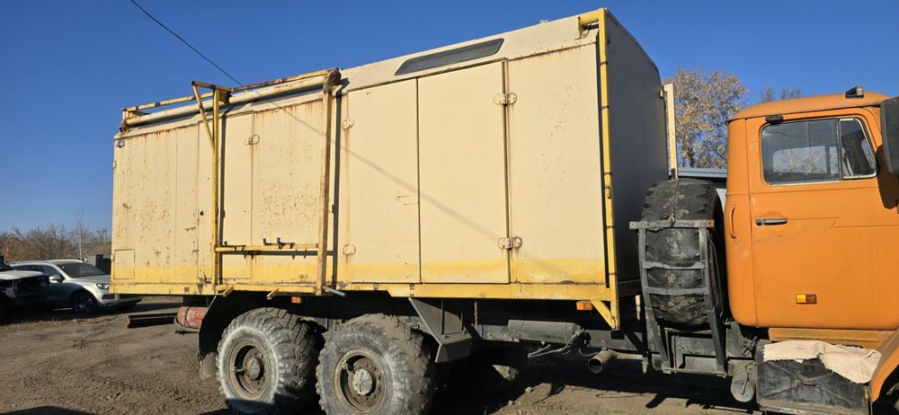 Продам кунг с Урала