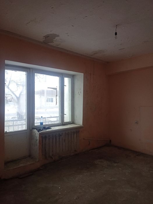 Продам  двухкомнатную квартиру