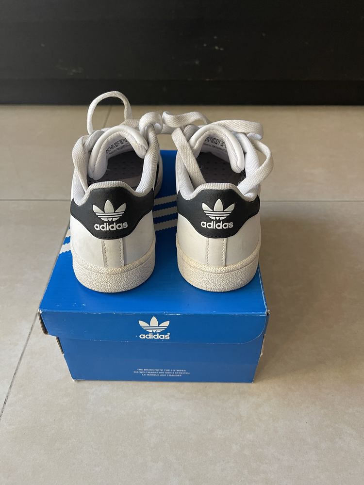 Оригинални детски маратонки Adidas Superstar