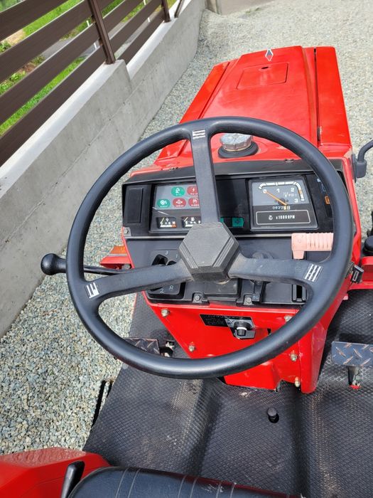 Tractor Japonez 22cp.Yanmar Fv220. Totul original