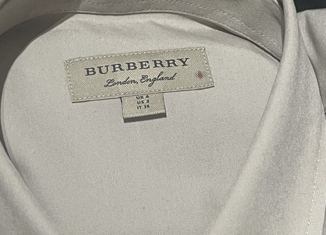 Нова Burberry риза  XS