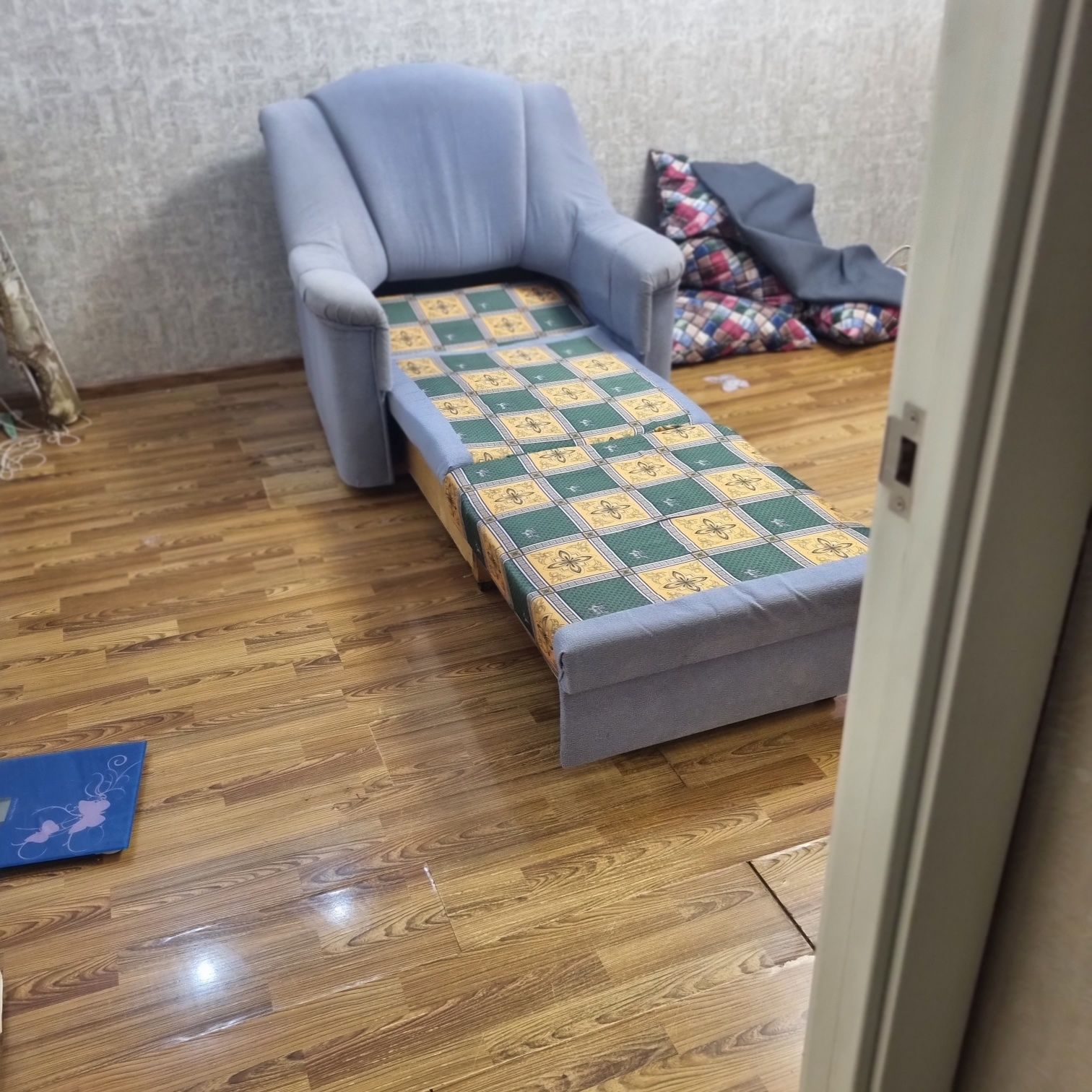 Продам кресло -кровать Россия