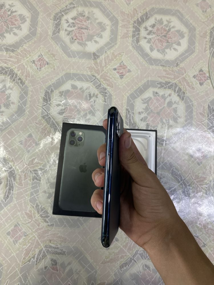 iPhone 11 pro kar dak