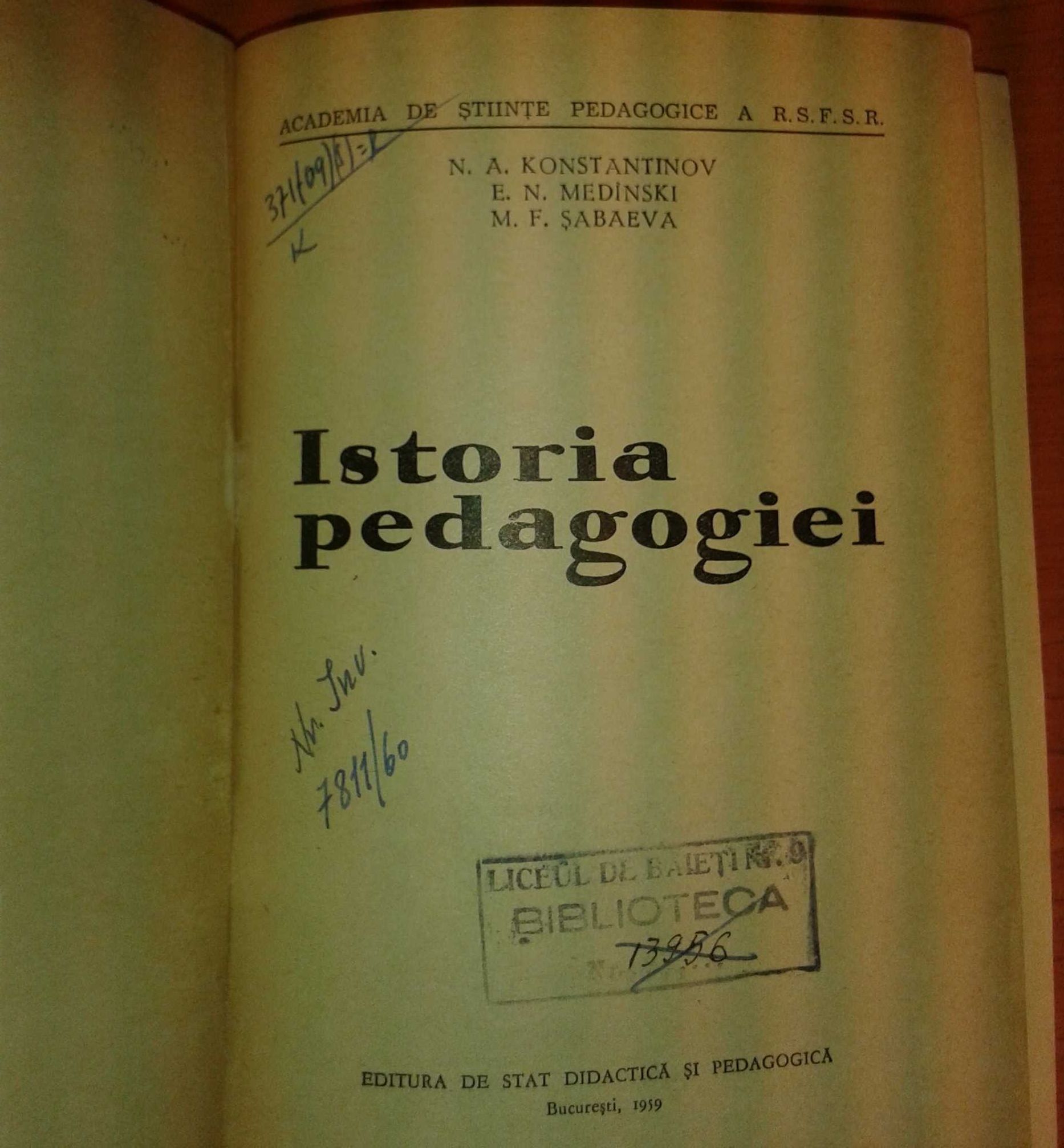 istoria pedagogiei Konstantivnov Sadaeva Medinski 1959