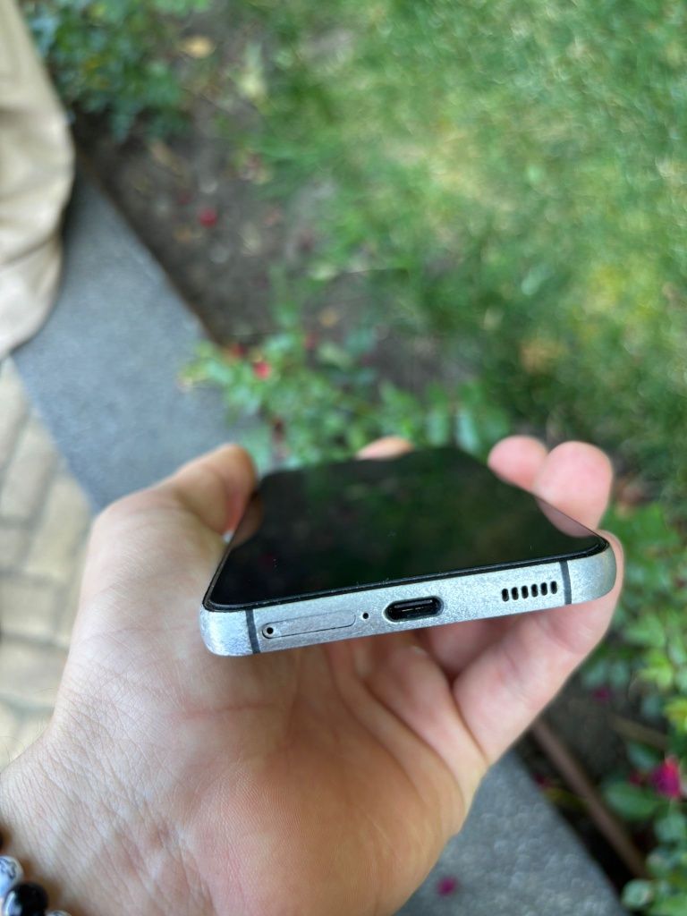 Samsung galaxy s22 256gb