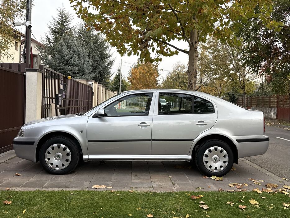 Skoda Octavia Tour 116.000Km 1.6 Benzina 2010