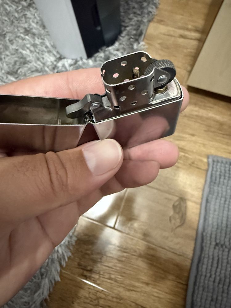 2 brichete zippo
