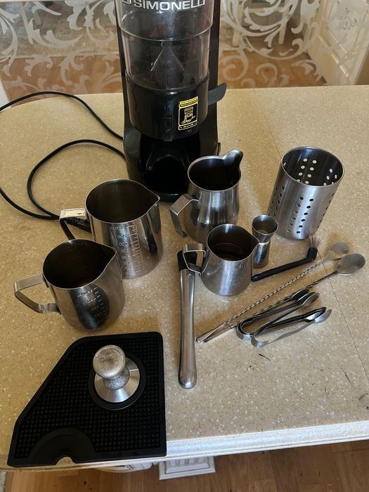 Кофемолка simonelli
