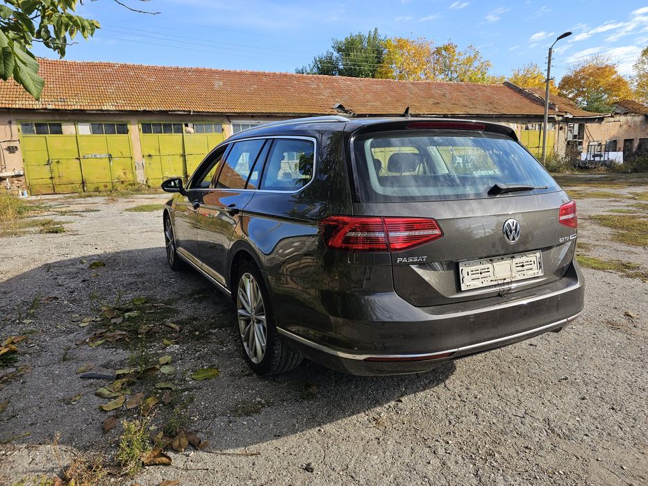 VW Passat 2.0 TDI 150HP DSG Digital