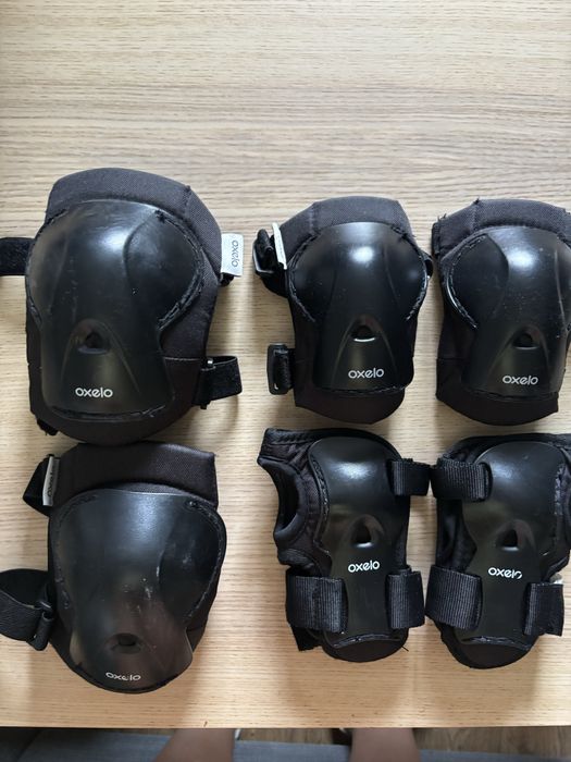 Set 3 perechi protecţii Play Negru Copii