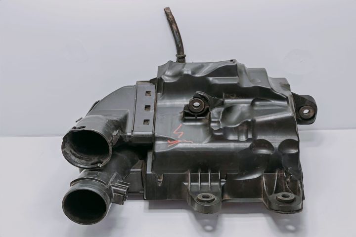 Carcasa filtru aer 9828002080 Opel Combo E seria