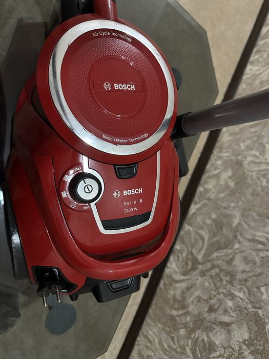 Пылесос в отличном состоянии Bosch