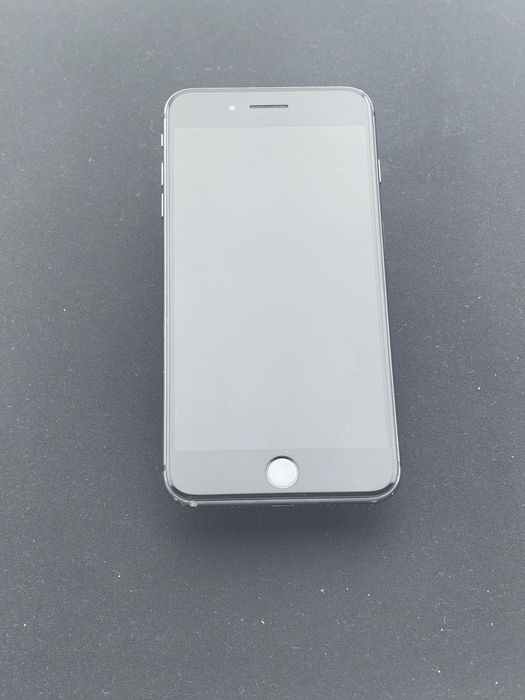 Apple iPhone 8 Plus 64 GB ID-owi217