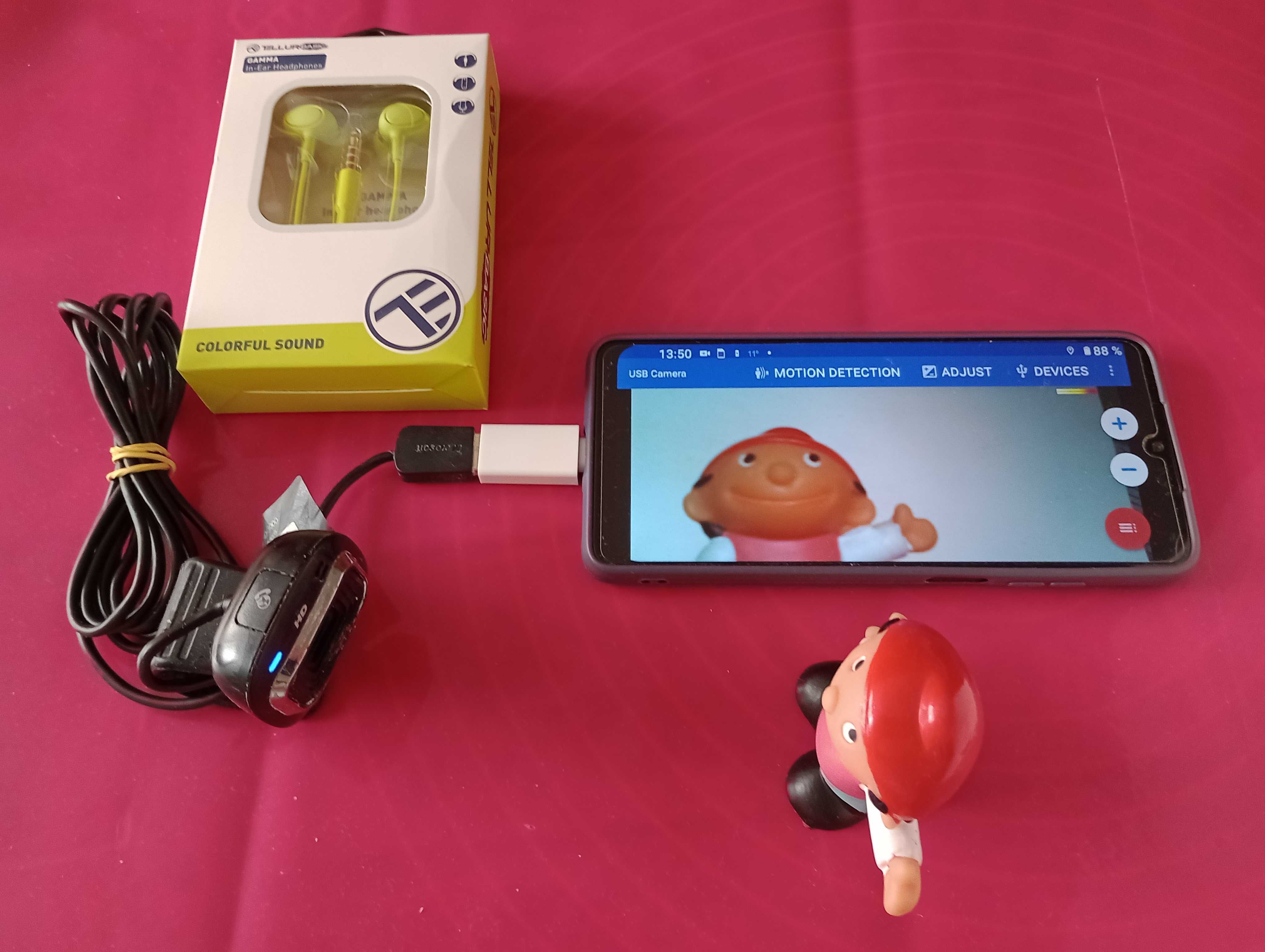 Telefon mobil Motorola Moto E22, Android 12 plus accesorii
