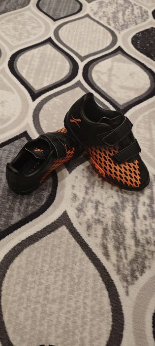 Детски футболни обувки 30 номер