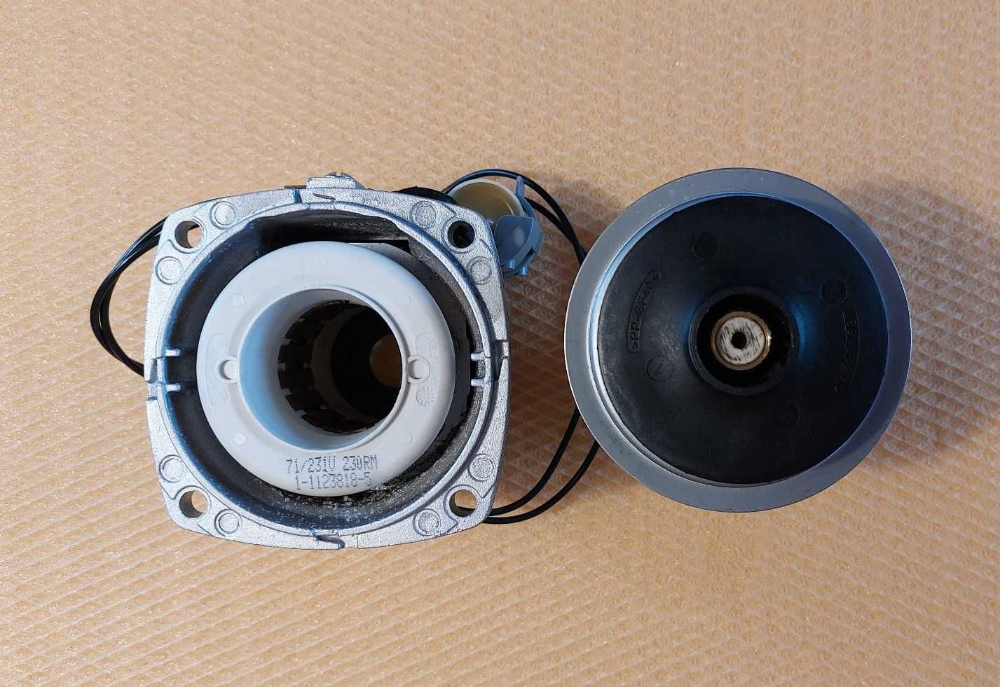 Pompa apa Vilo pentru ARISTON 450-350 lei