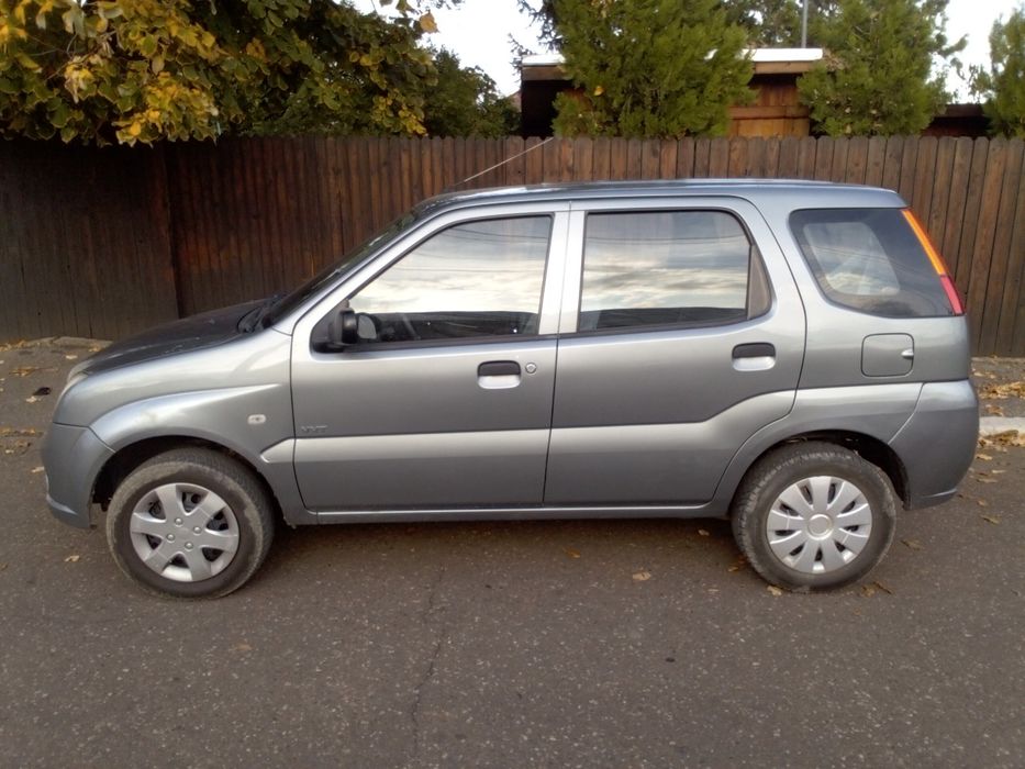 Suzuki ignis 1.3, benzina an 2006