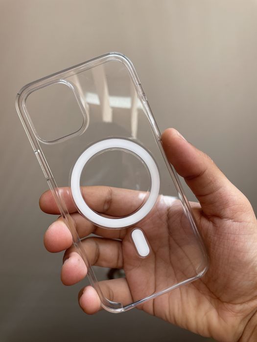 Оригинален MagSafe Clear Case за iPhone 12/12 Pro