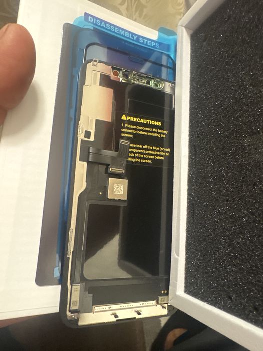 Дисплей за 11 про олед