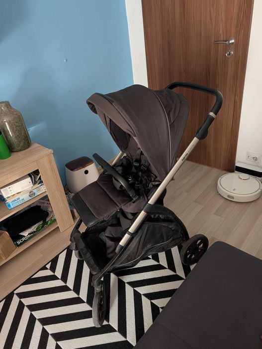 Vând urgent cărucior copil Inglesina Electa