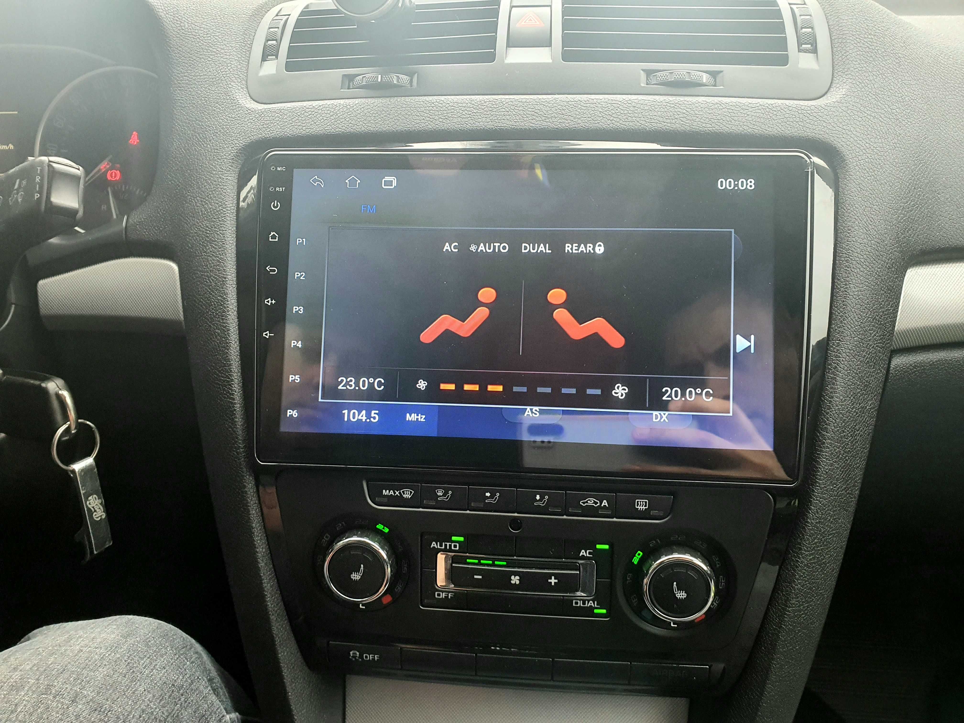 Navigatie android display 10" Skoda Octavia 2 NOUA