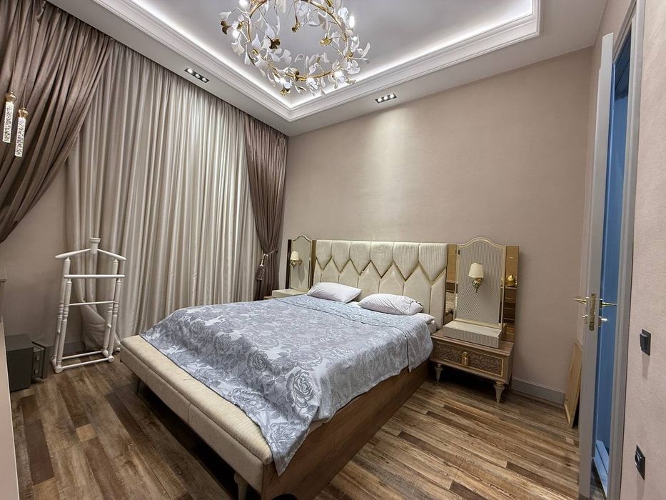 Продается 3х ком квартира, ЖК Meras, ор-р: Текстильный институт, 117м2