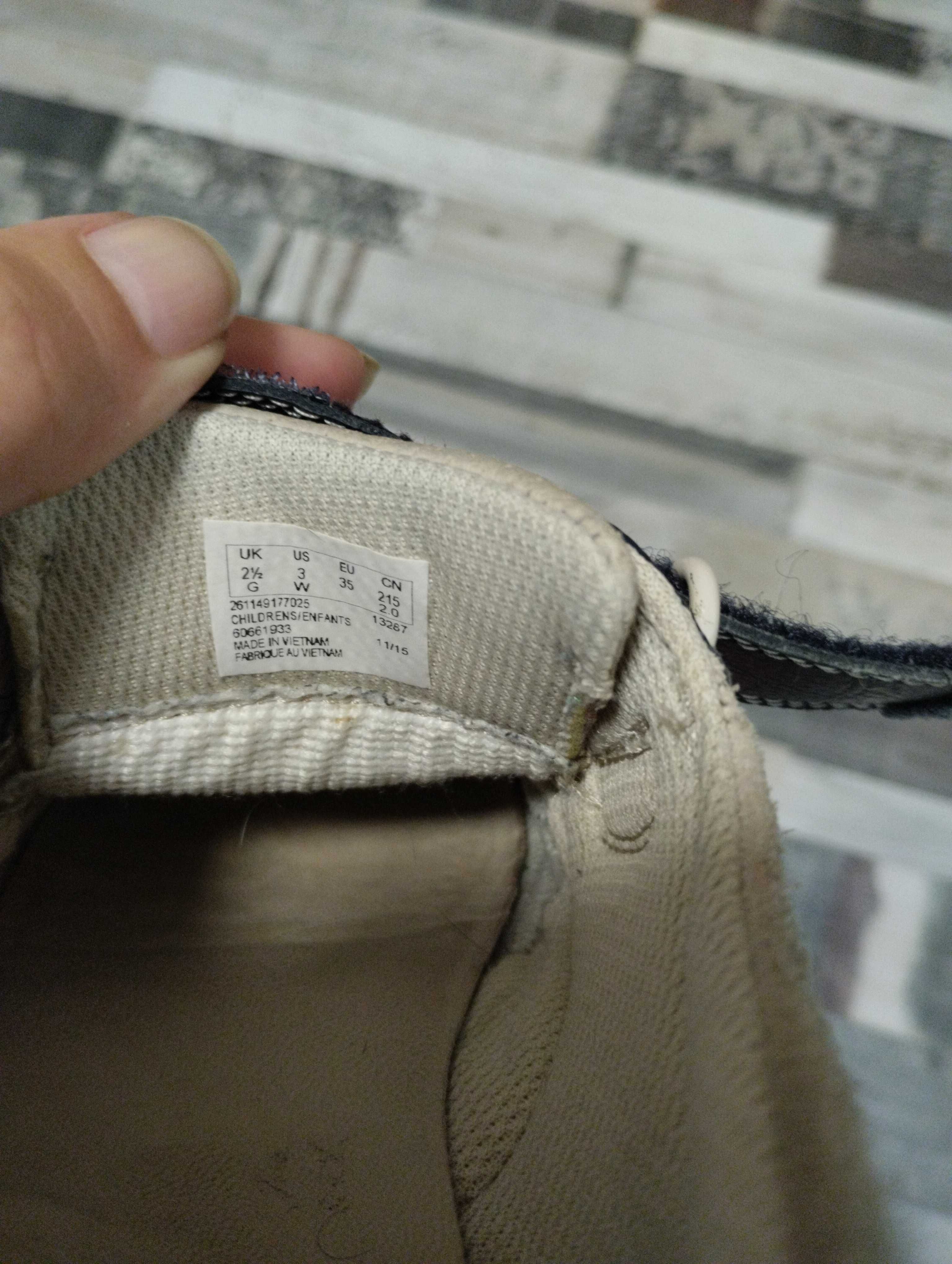 Мокасини Clarks 35 номер