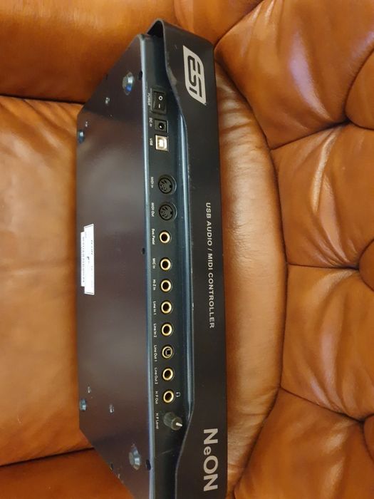 Clapa ESI NEON 25 Key USB AUDIO/MIDI controller