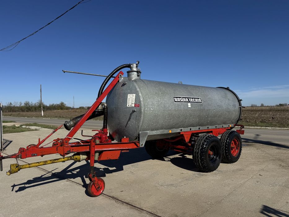 Vidanja/Cisterna 6000L Tandem ca Noua Cu Pompa cu Dublu Sens