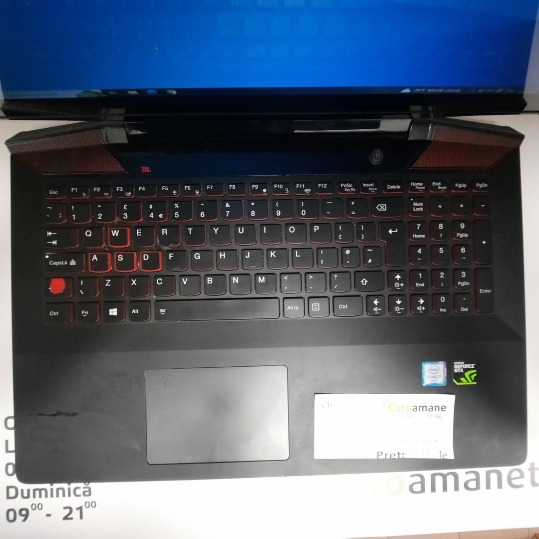 Laptop Gaming Lenovo IdeaPad Y700-15ISK cu procesor Intel Core -D-