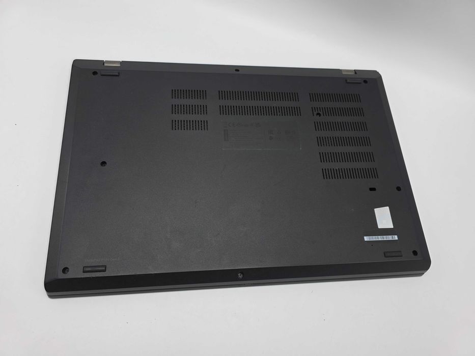 Laptop 15.6" FHD Lenovo ThinkPad P15v G3 i7-12700H 32GB 512 nVidiaT600