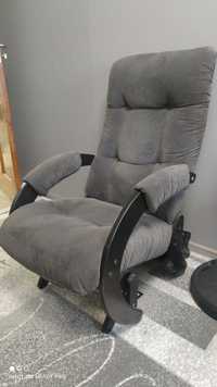 Кресло-качалка продам